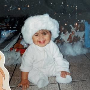 Meet your Posher, Cecilia